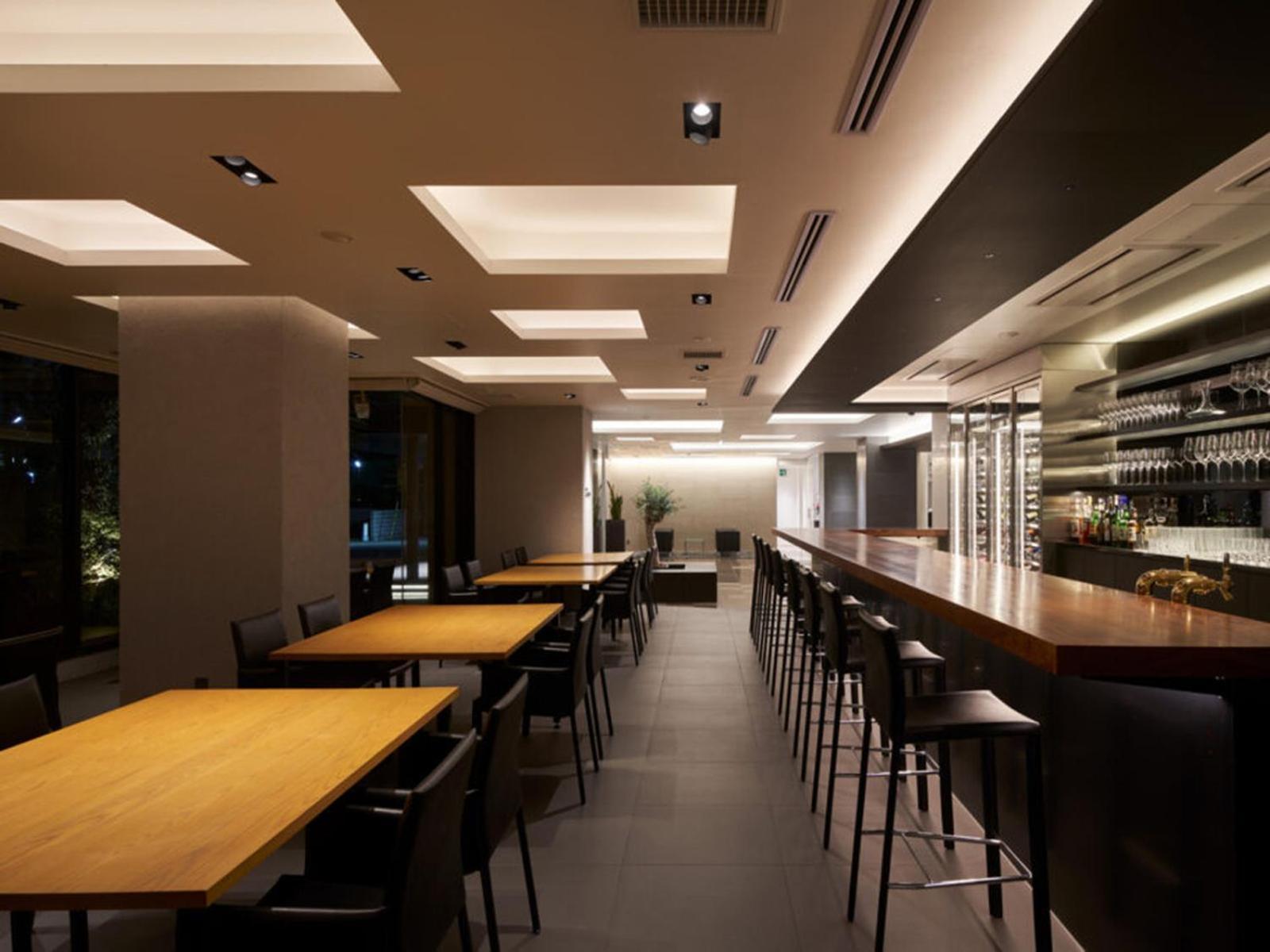 โฮเต็ล รอยัล การ์เดน คิซาราซุ Hotel ภายนอก รูปภาพ