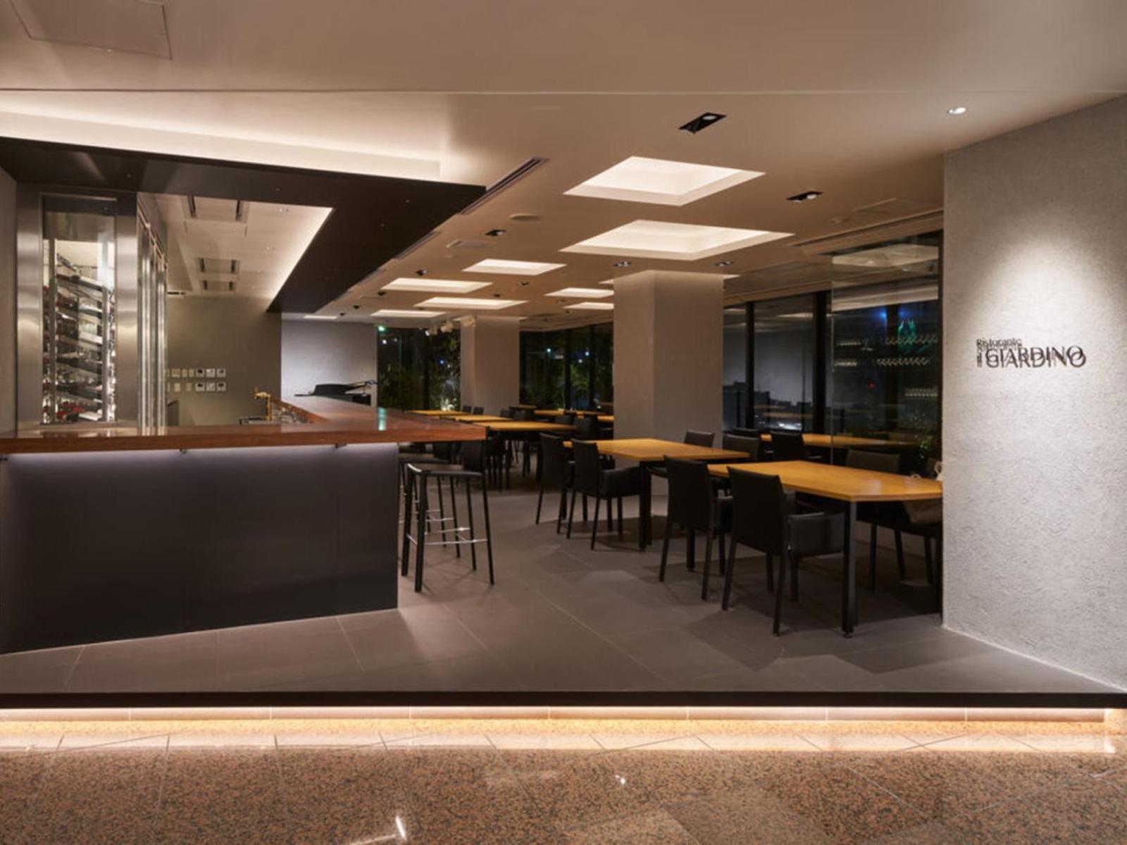 โฮเต็ล รอยัล การ์เดน คิซาราซุ Hotel ภายนอก รูปภาพ