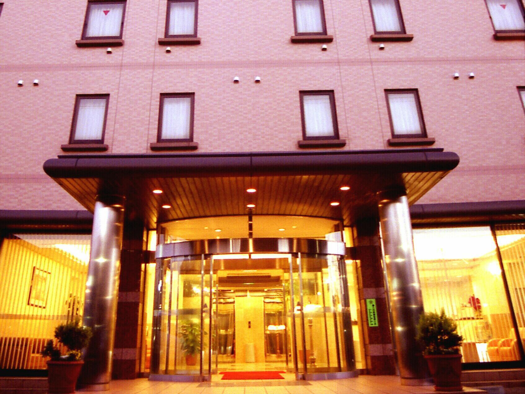 โฮเต็ล รอยัล การ์เดน คิซาราซุ Hotel ภายนอก รูปภาพ